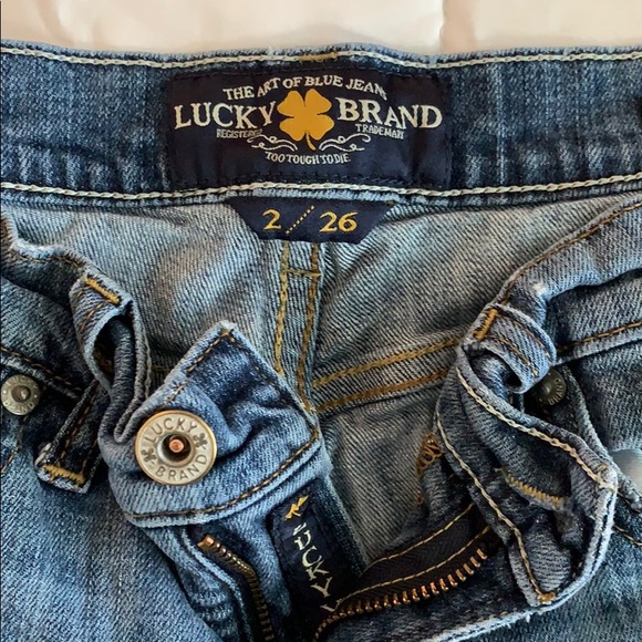 Shorts - Picture 3 of 3